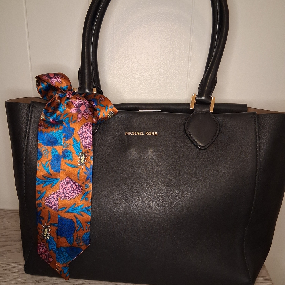 Michael Kors Black Buttery Leather Tote With Beige Interior & Decorative Scarf